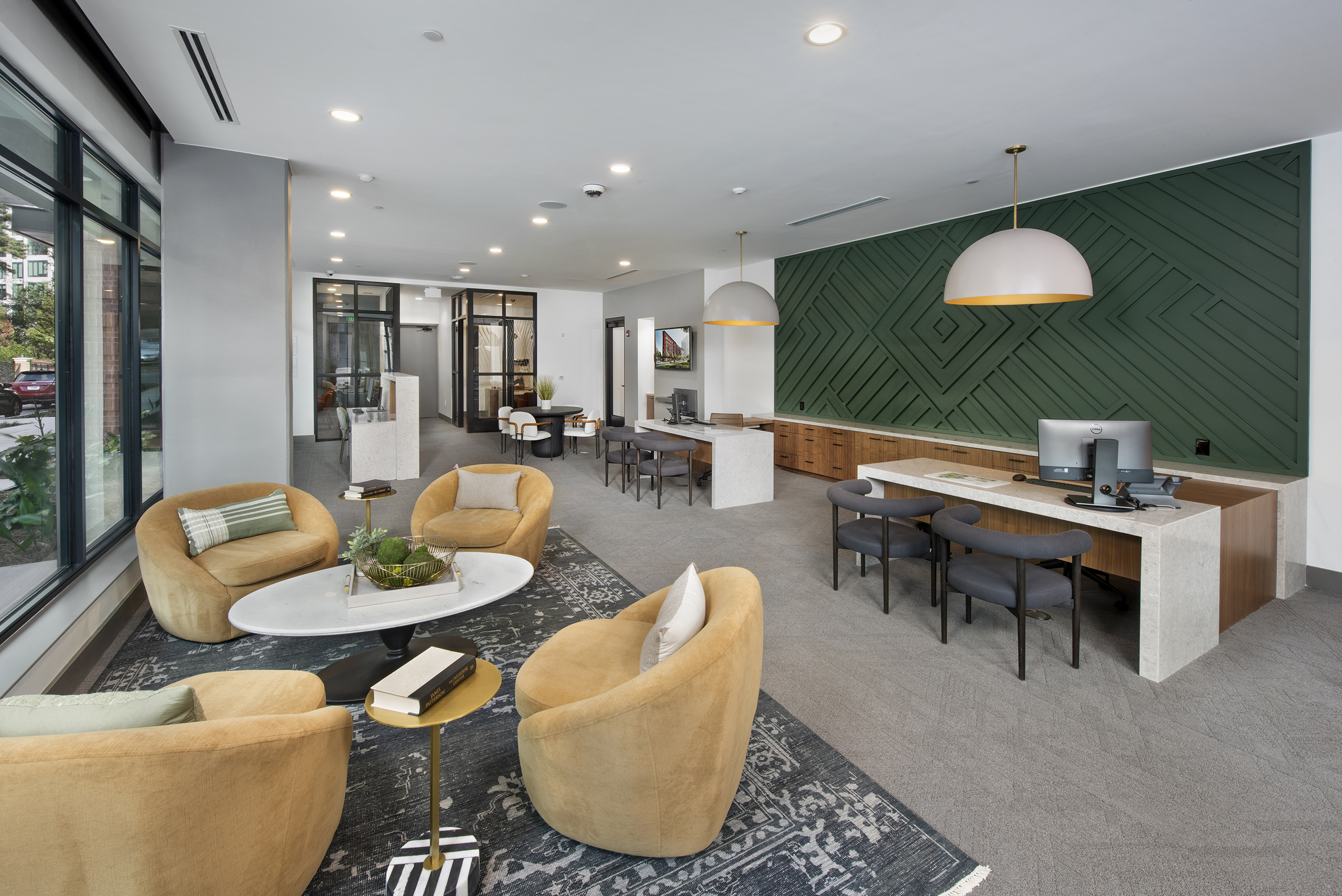 L'Appartement *AMERICANA THERMAL カーキ Adura Flex Plank Aspen Lodge - LVT | Carpet Exchange